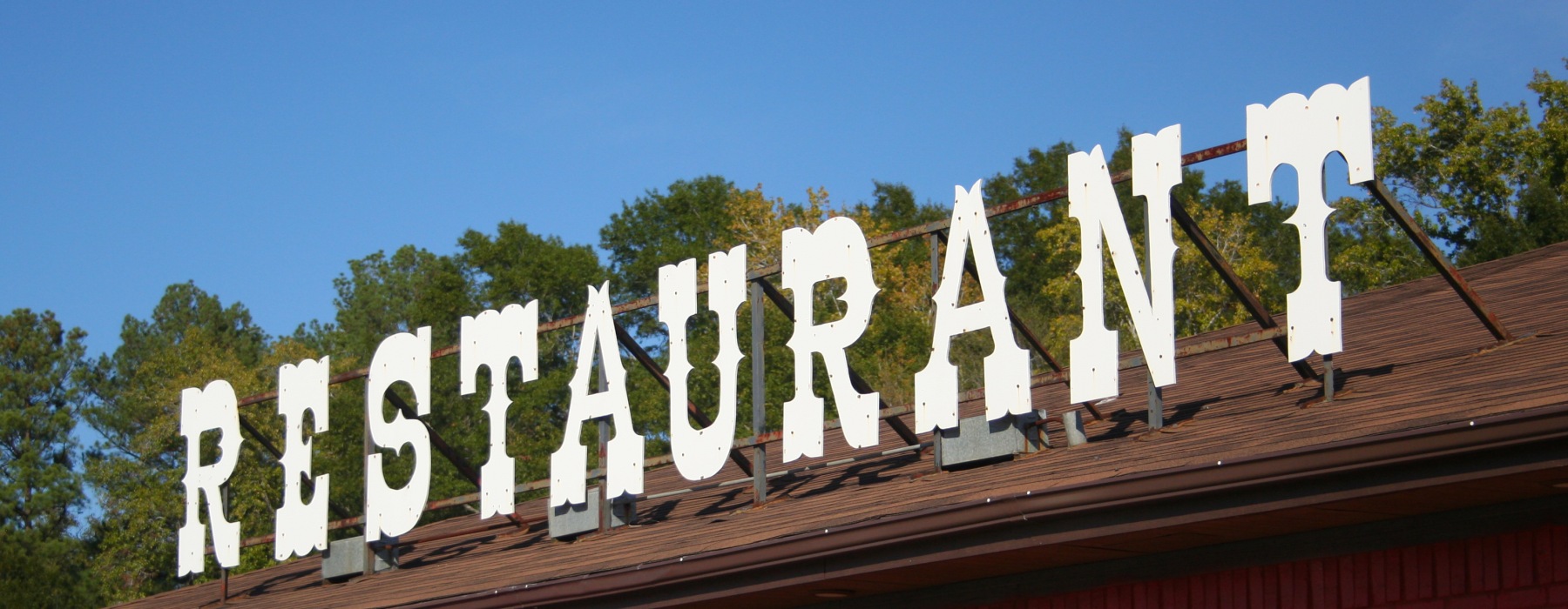 Restaurant near Pendant on topanga near warner center