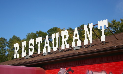 Restaurant near Pendant on topanga near warner center